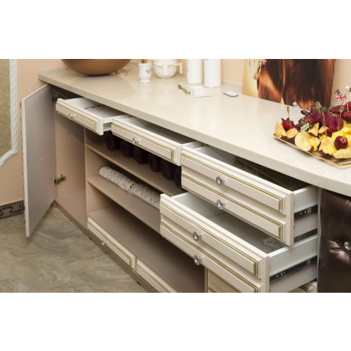 Лаборатория парикмахерская "Versal"